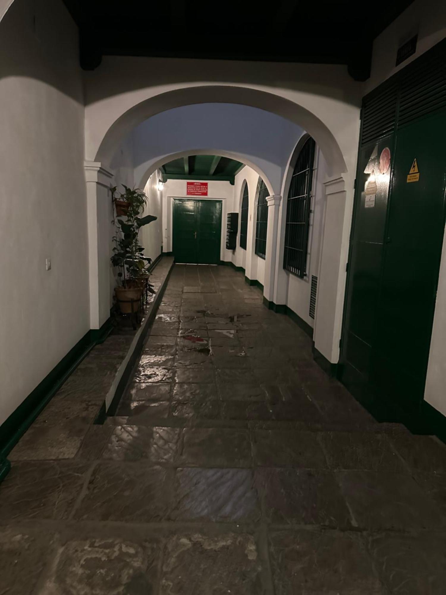 Casa Duque Compartida Familiar 1-Habitacion Con Bano Propio Севиля Екстериор снимка