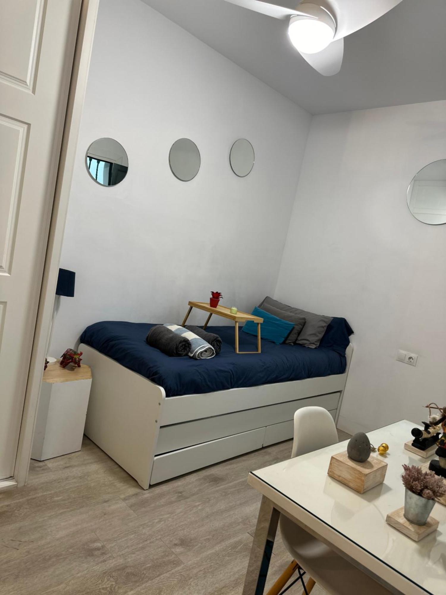 Casa Duque Compartida Familiar 1-Habitacion Con Bano Propio Севиля Екстериор снимка